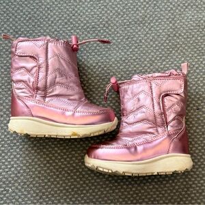Cat & Jack Thermolite Winter Boots